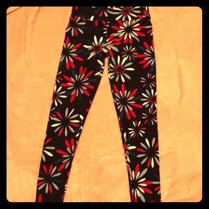 3 pairs of Lula Roe leggings